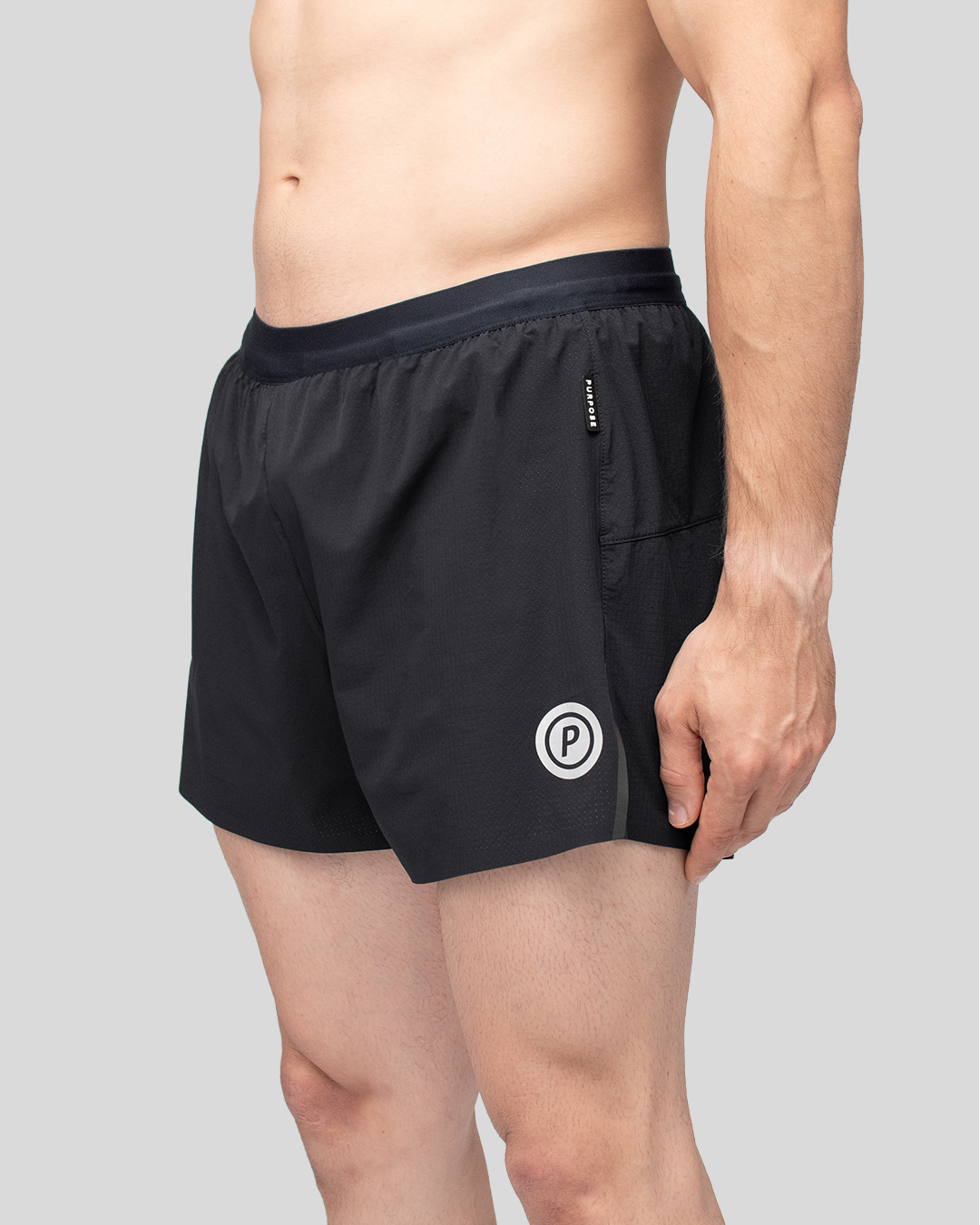 1-purpose-running-shorts-5-inch-carbon-01.png