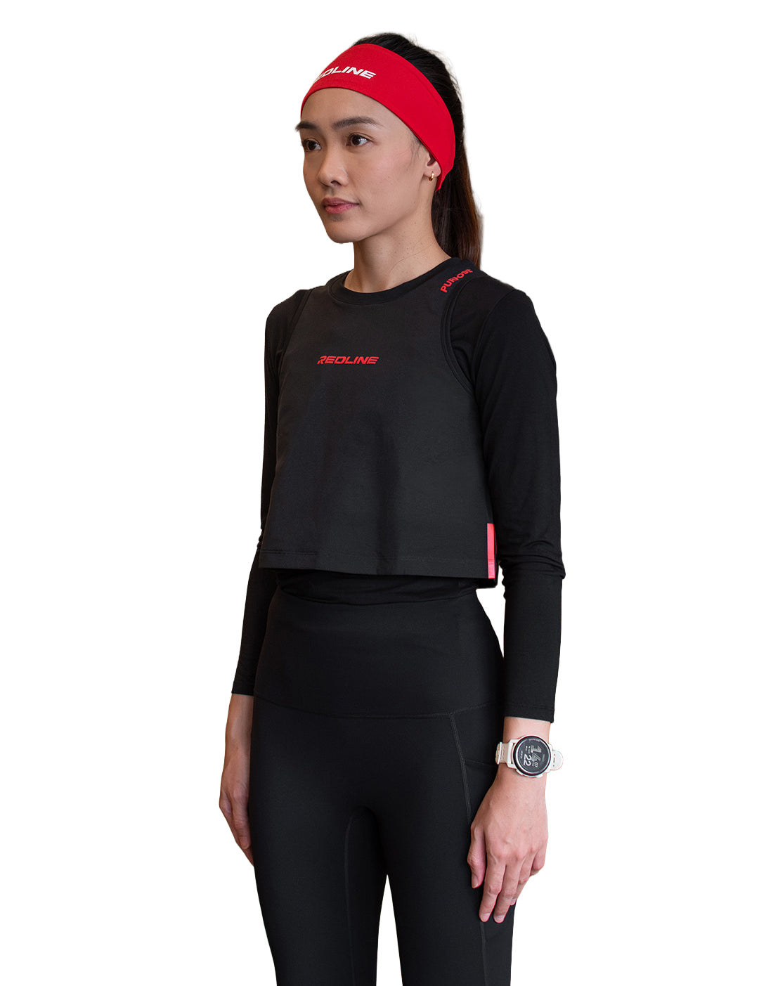 a-redline-games-women-training-crop-top-carbon-black.jpg