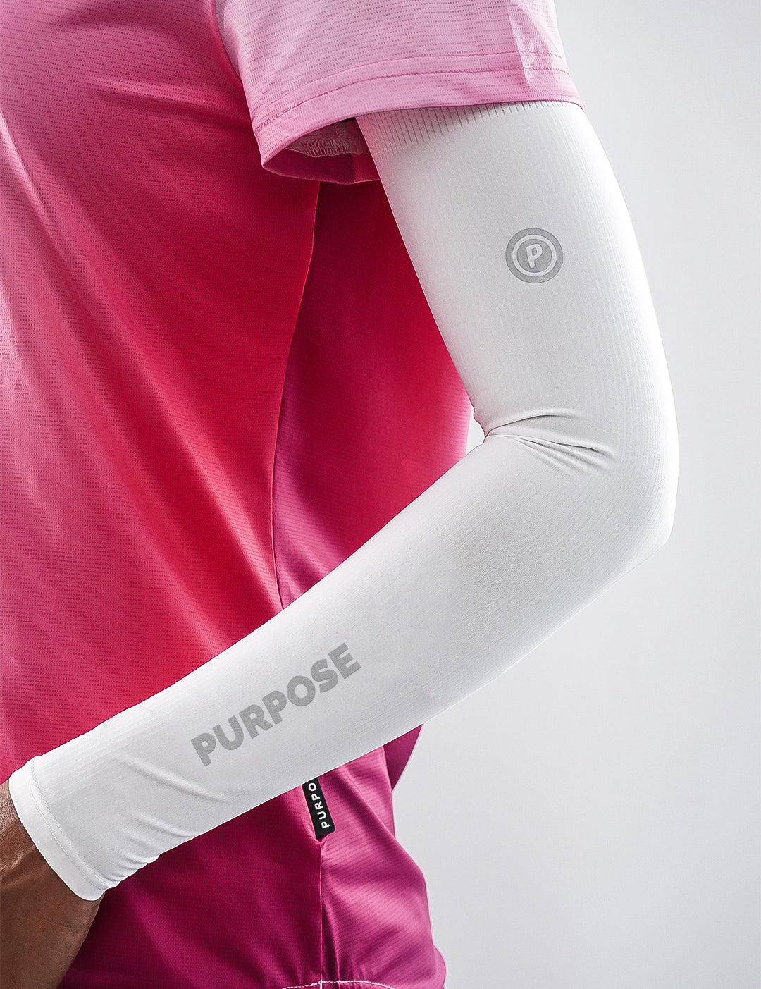 hypermesh_performance_arm_sleeves_ash_frost-02.jpg