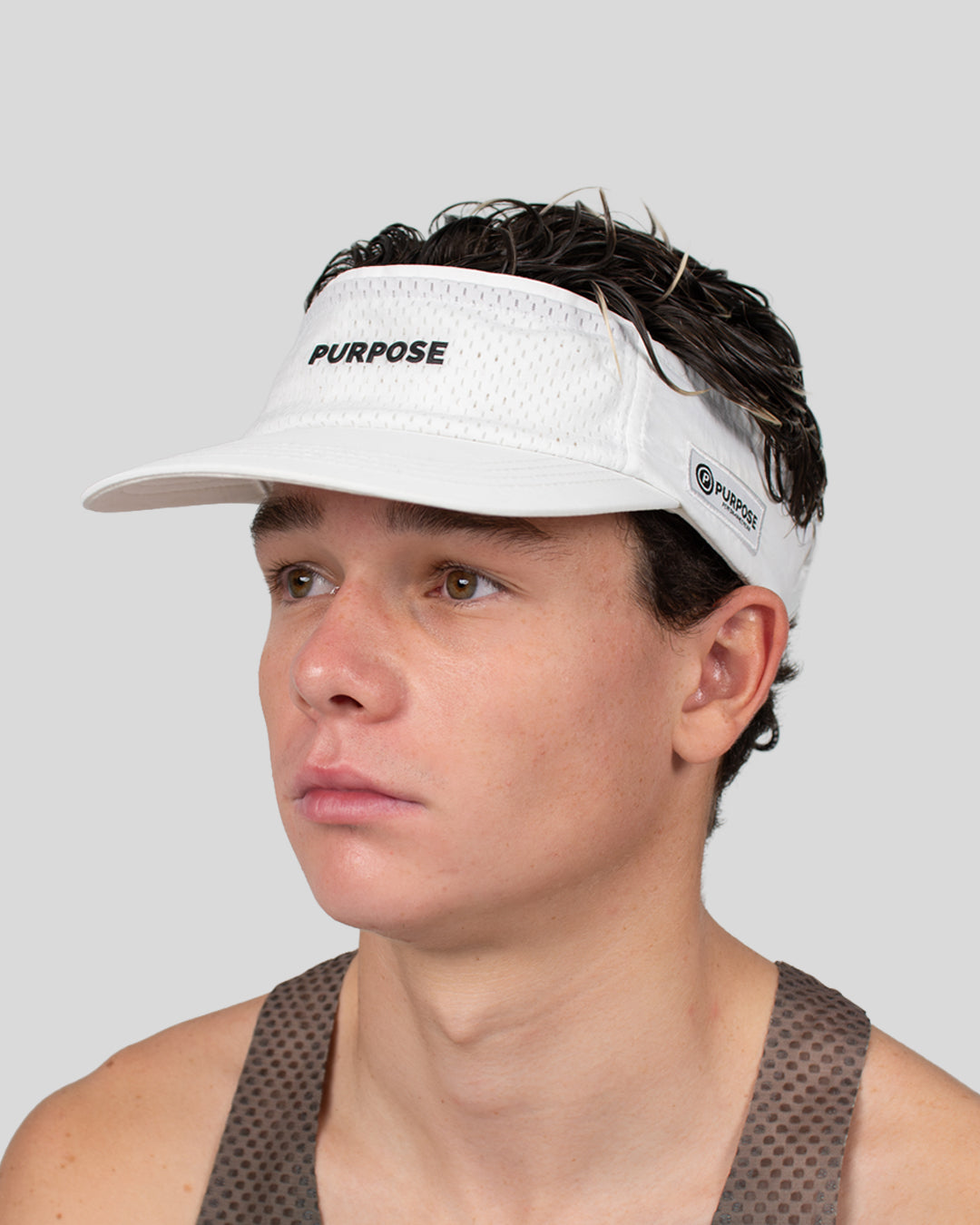 purpose-glacier-visor-with-ultra-cool-tech-arctic-white-01.jpg