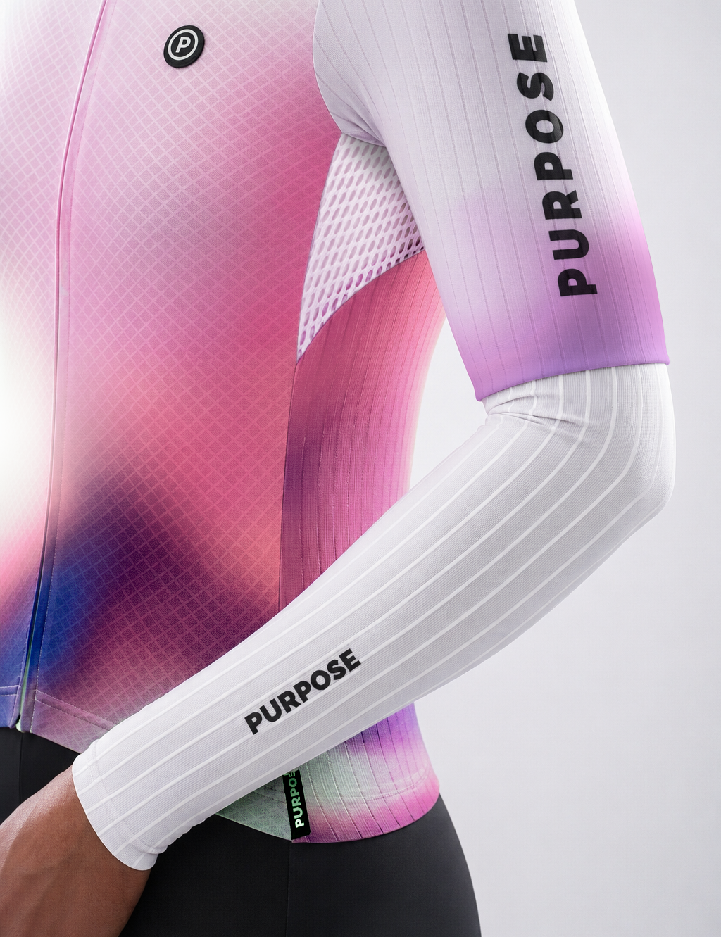 purpose-hypermesh-aero-arm-sleeves-frost-unisex-01.png